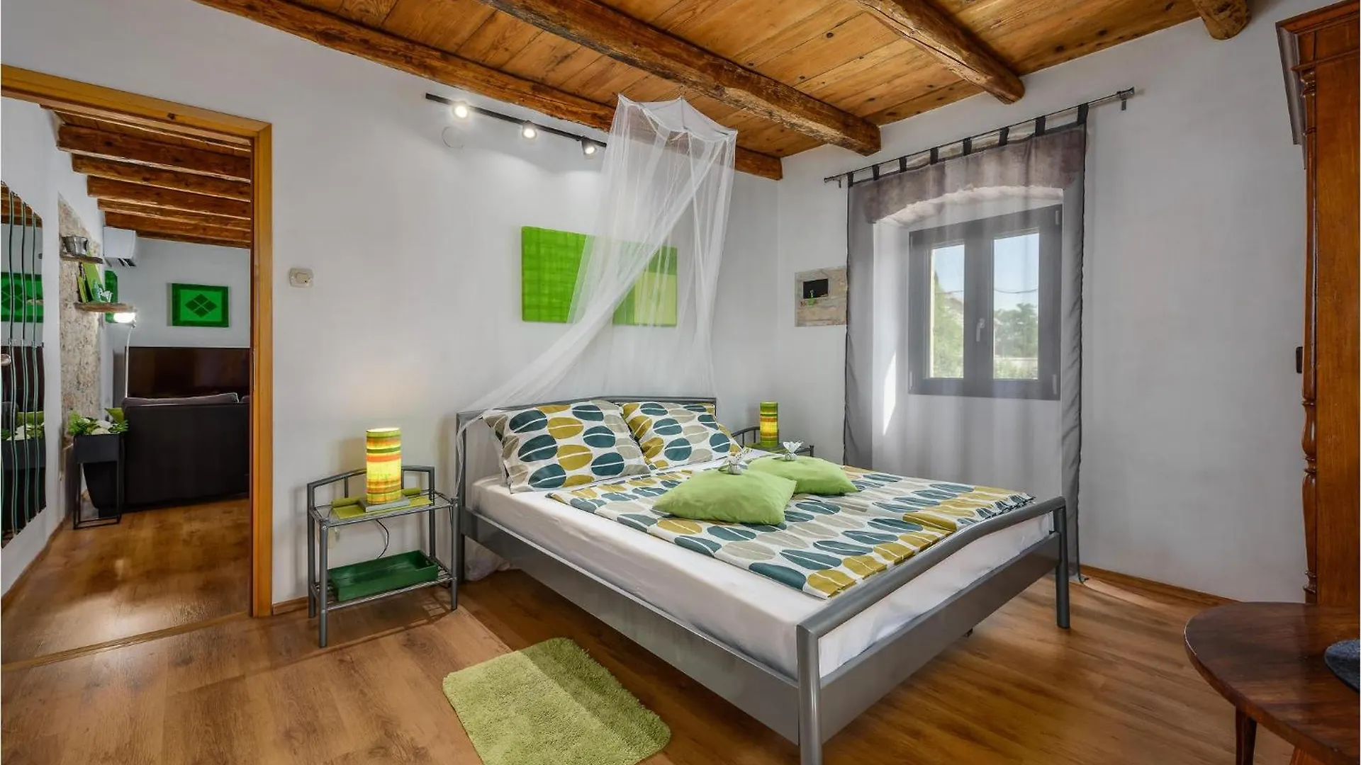 Gorgeous Home In Kanfanar With Wifi 0*,