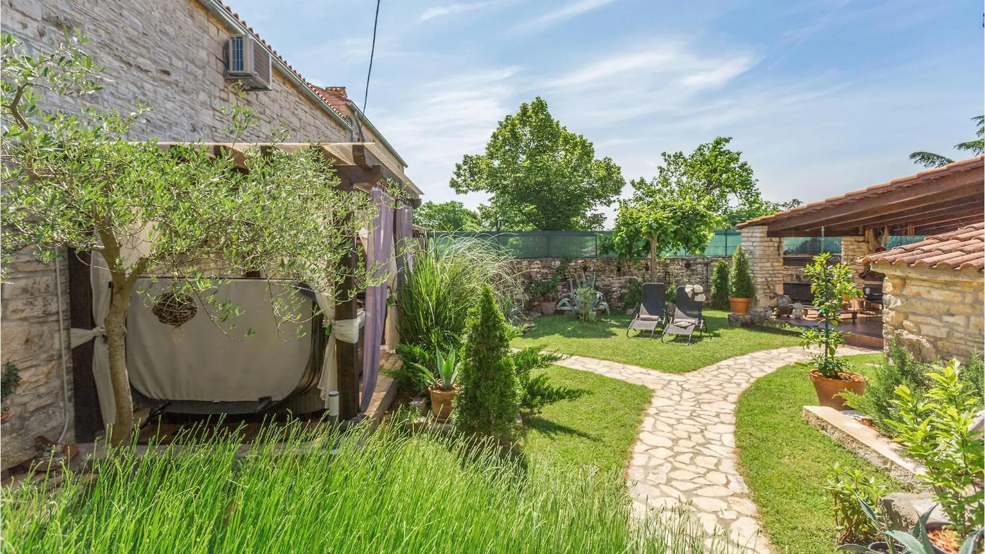 Gorgeous Home In Kanfanar With Wifi Croatia