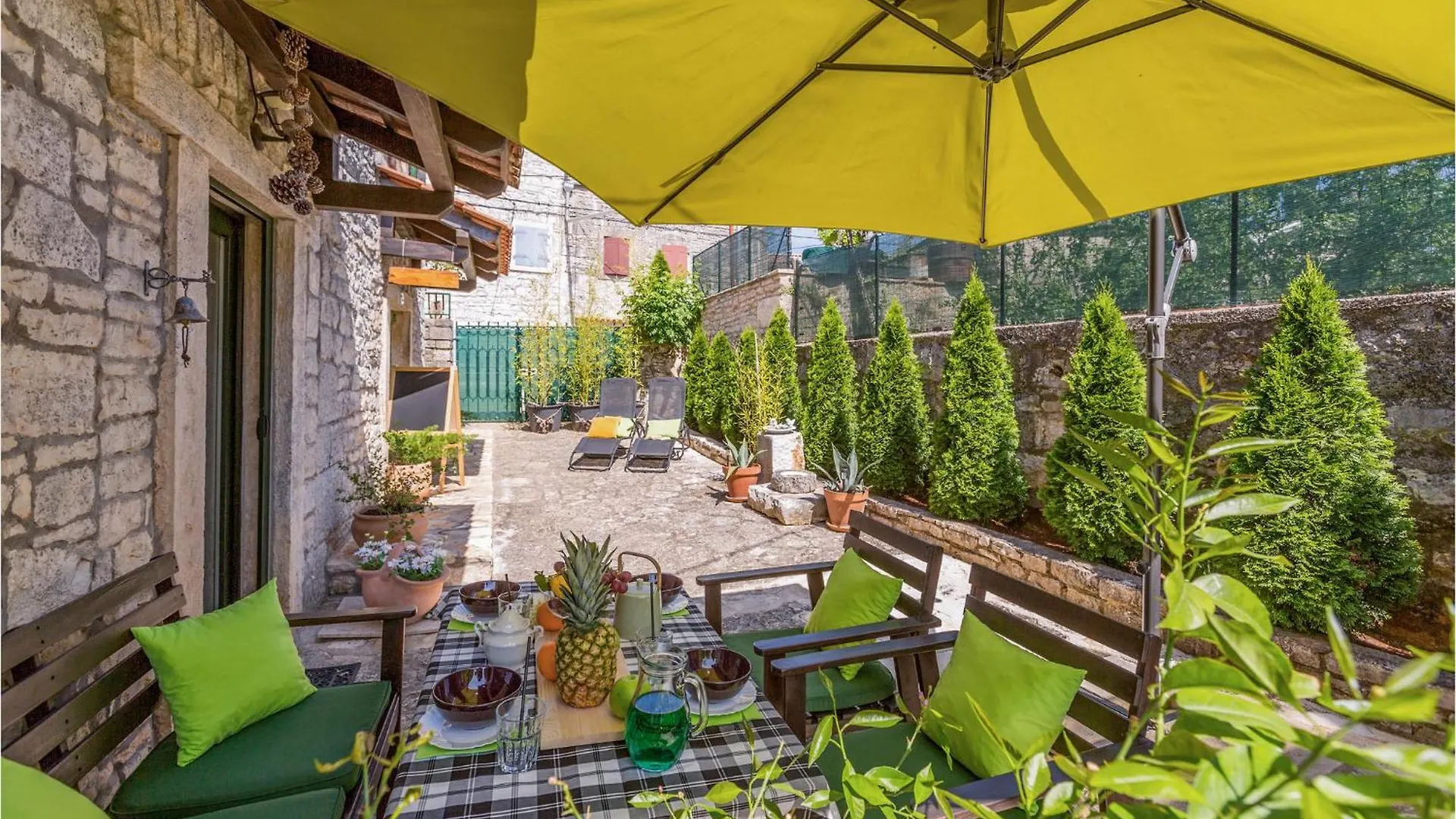 Gorgeous Home In Kanfanar With Wifi Holiday home
